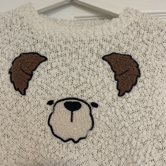 Spring sweater, white with bear face. - Picture 2 of 4
